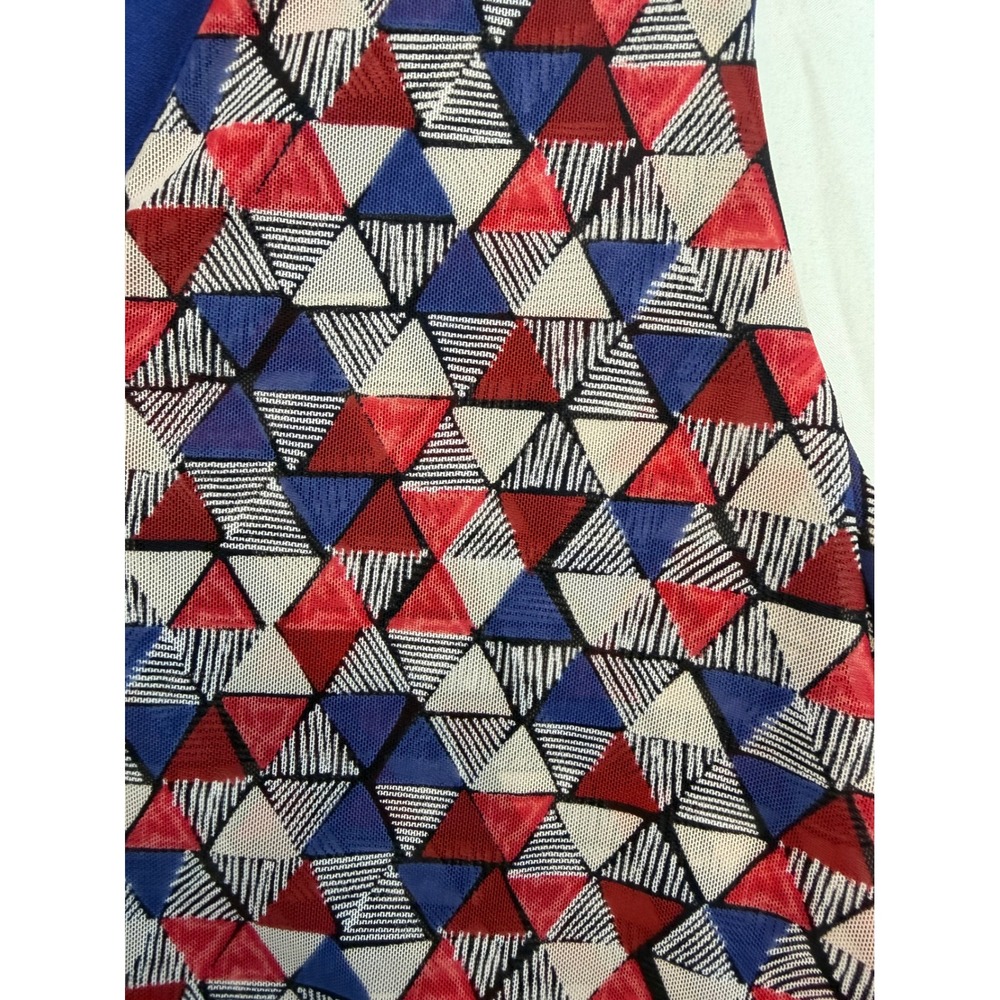 Roz & Ali Womens Medium Blue Red White Geometric Triangle‎ Tiered Sleeveless Top - Picture 2 of 9
